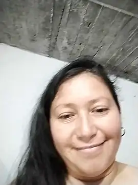 Snapshot of Dayis_2 chatting on June 11, 2:53 am Dayis 2 online show from June 11, 2:53 am