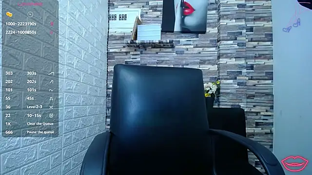 miaboobss online show from May 26, 1:42 pm