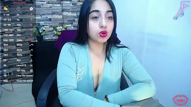miaboobss online show from June 4, 1:16 pm