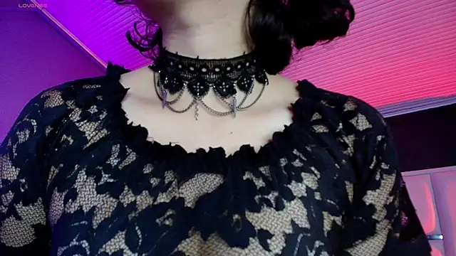 BadEmyXO online show from June 3, 4:13 am
