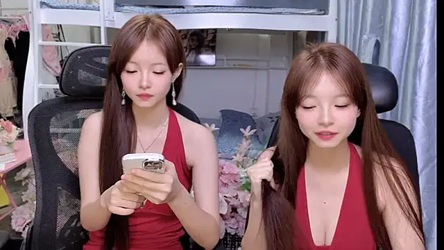 xiaoqiao-daqiao online show from May 13, 5:53 pm