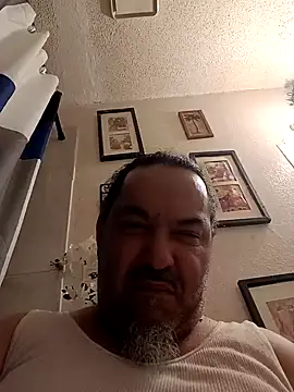 MrBustNut2026 online show from April 13, 2:10 pm