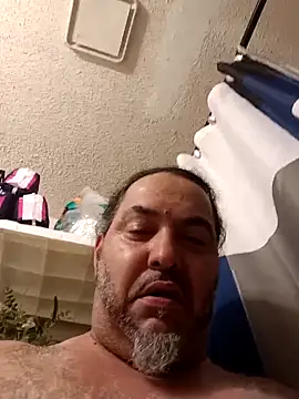 MrBustNut2026 online show from May 14, 5:26 am