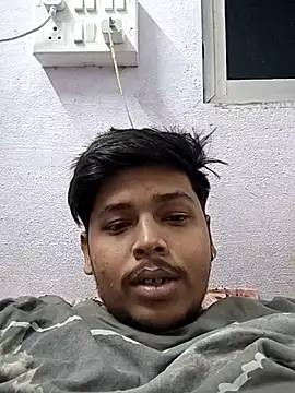 kdboy04 online show from April 15, 5:39 pm