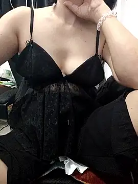 2 banana online show from April 28, 8:08 am