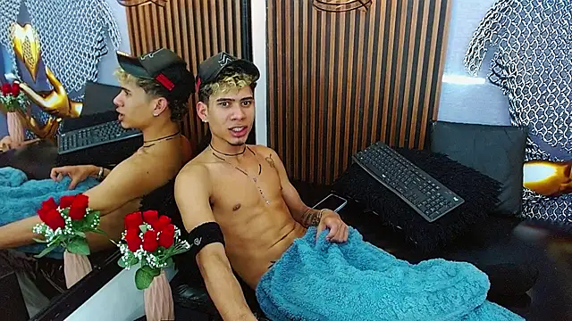 Skinny cute Alyer online show from June 14, 2:29 pm