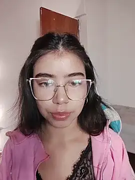 Iam eli09 online show from April 13, 10:58 pm