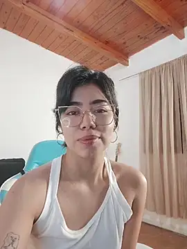 Snapshot of Iam_eli09 chatting on June 1, 7:24 pm Iam eli09 online show from June 1, 7:24 pm