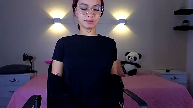 Snapshot of _MaryAnn chatting on April 26, 12:35 pm MaryAnn online show from April 26, 12:35 pm