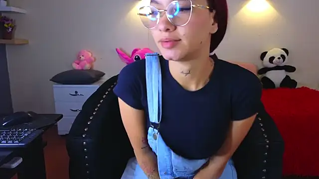 Snapshot of _MaryAnn chatting on May 16, 7:46 pm MaryAnn online show from May 16, 7:46 pm