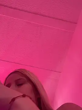 Aliss Taylor1 online show from May 15, 12:36 pm