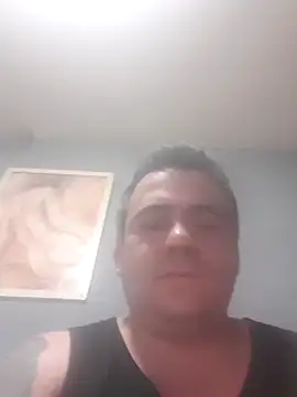 Snapshot of Ismael993A chatting on April 21, 5:41 pm Ismael993A online show from April 21, 5:41 pm