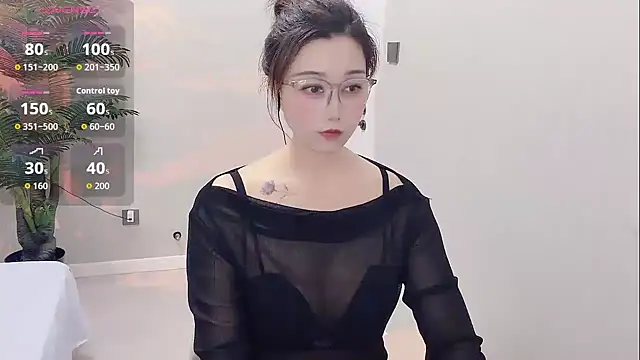 Yunxi- online show from June 1, 2:06 pm