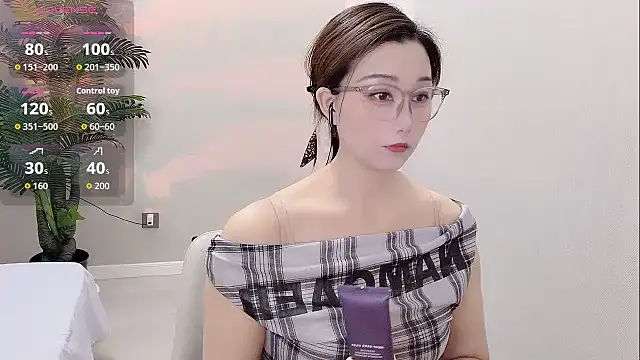 Yunxi- online show from June 29, 2:18 am