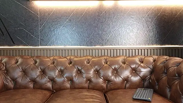 LucaAlessi online show from April 16, 1:23 pm