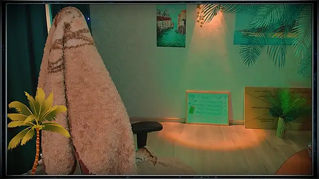 LanaRadiance online show from July 8, 12:28 pm