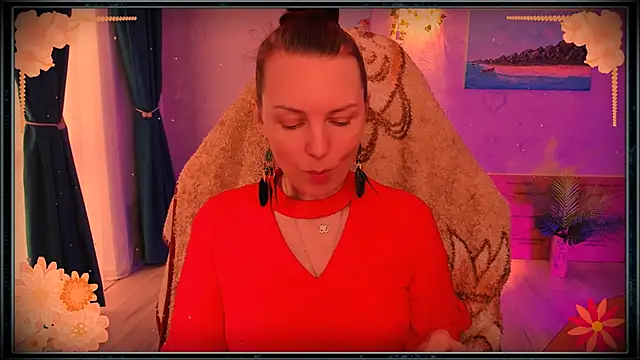 LanaRadiance online show from July 24, 10:00 am