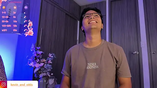 keyott online show from April 28, 2:27 am