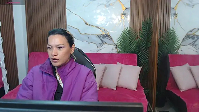 alonddra tay online show from May 12, 11:38 am