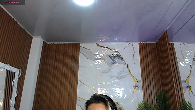 alonddra tay online show from May 9, 11:35 am
