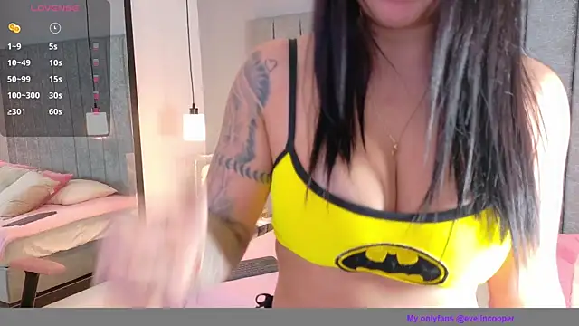  evelin cooper online show from April 21, 10:05 pm