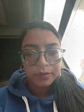 Snapshot of SOFI__10 chatting on June 16, 12:05 pm SOFI 10 online show from June 16, 12:05 pm