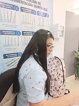 Snapshot of SOFI__10 chatting on May 18, 2:33 pm SOFI 10 online show from May 18, 2:33 pm