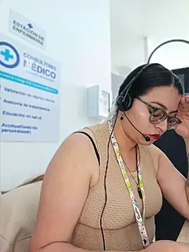 Snapshot of SOFI__10 chatting on June 20, 3:06 pm SOFI 10 online show from June 20, 3:06 pm