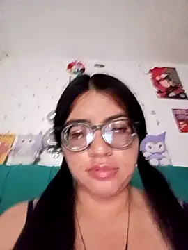 Snapshot of SOFI__10 chatting on April 29, 5:55 am SOFI 10 online show from April 29, 5:55 am