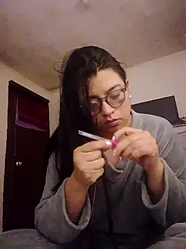 Snapshot of SOFI__10 chatting on April 23, 7:04 am SOFI 10 online show from April 23, 7:04 am