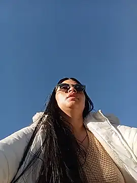 Snapshot of SOFI__10 chatting on May 28, 12:00 pm SOFI 10 online show from May 28, 12:00 pm