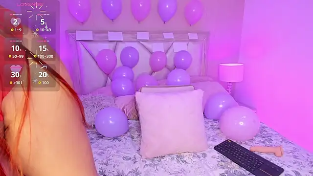 ChloeCartier online show from May 9, 1:03 pm