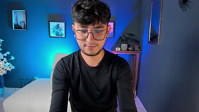 Dante Rushx online show from April 13, 8:13 pm