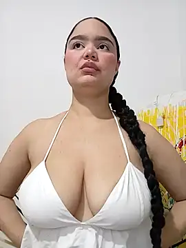 TrixieRosse online show from April 17, 10:29 am