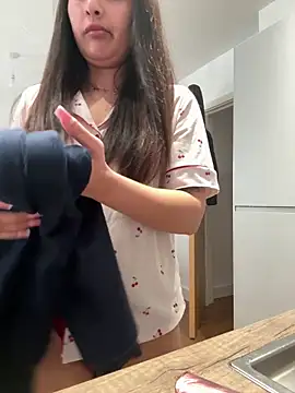 Miavelvetxoxo online show from April 19, 4:52 pm