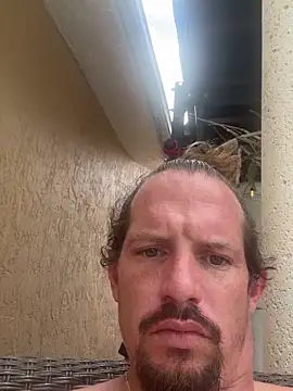 youngwildfreee online show from April 20, 5:14 pm