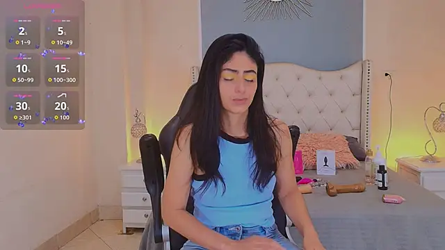 elizabeth santos1 online show from June 2, 9:15 pm