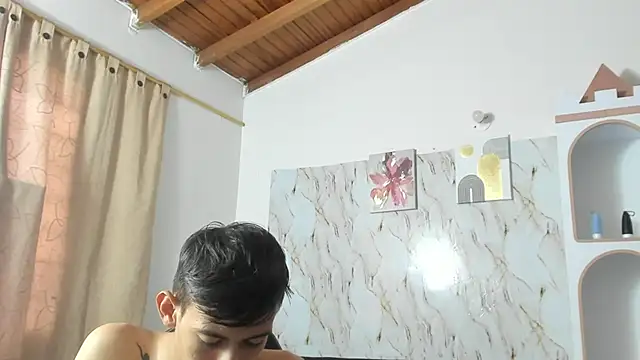 Sweet boyshot online show from April 15, 1:48 pm