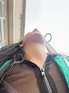 ariella 11 online show from April 14, 6:57 pm