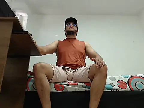 Masterboy00 online show from April 14, 2:33 pm