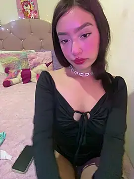 Miakittyyy online show from April 21, 2:23 pm