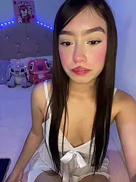 Miakittyyy online show from April 24, 2:19 pm