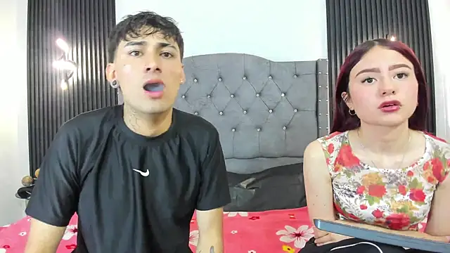 Kenji n Rousse online show from May 13, 5:42 pm