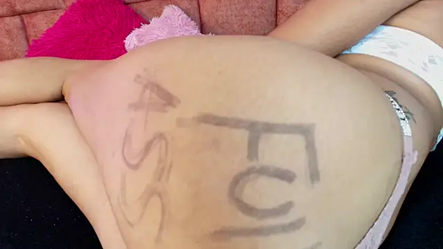 Mia Nasty Dirty online show from April 12, 8:23 pm
