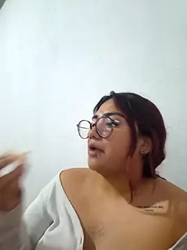 lucyheart 8 online show from May 14, 9:56 pm