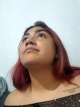 lucyheart 8 online show from April 16, 11:40 pm