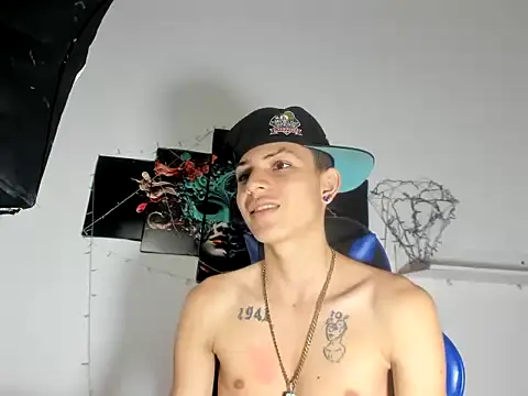 Yherferson 45 online show from April 19, 5:08 am