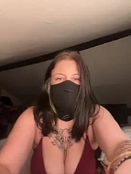 groslolo67 online show from April 20, 6:53 pm