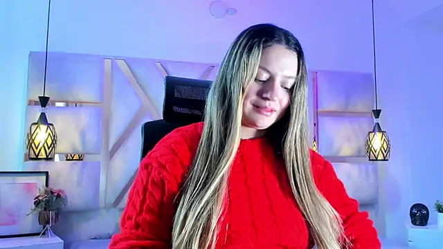Snapshot of giigii_hadidd chatting on April 23, 7:37 pm giigii hadidd online show from April 23, 7:37 pm