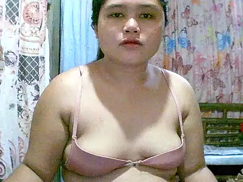 Snapshot of asian_faith1 chatting on May 25, 10:25 am asian faith1 online show from May 25, 10:25 am